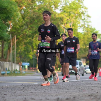 Runner Photo 3910347