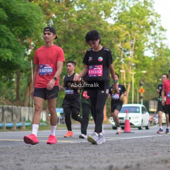 Runner Photo 3910441