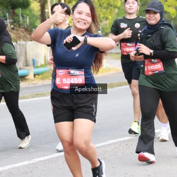 Runner Photo 3910453