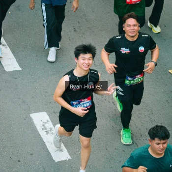 Runner Photo 3910470