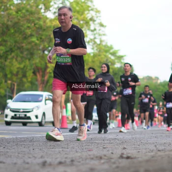 Runner Photo 3910475
