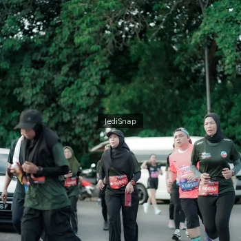 Runner Photo 3910477