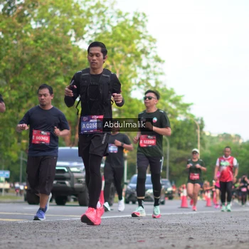 Runner Photo 3910500