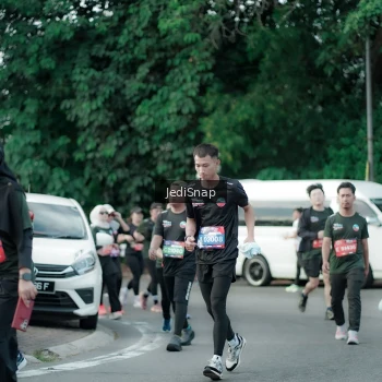 Runner Photo 3910514