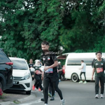 Runner Photo 3910537