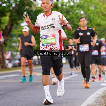 Runner Photo 3910577