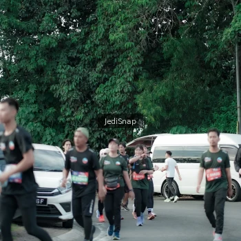 Runner Photo 3910594