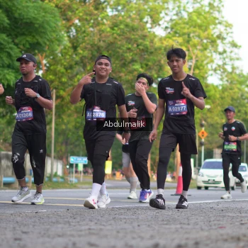 Runner Photo 3910624