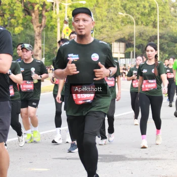 Runner Photo 3910654