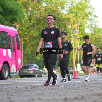 Runner Photo 3910659