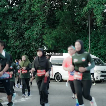 Runner Photo 3910664