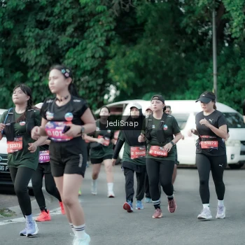 Runner Photo 3910671