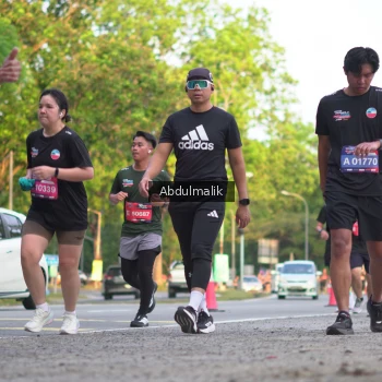 Runner Photo 3910684
