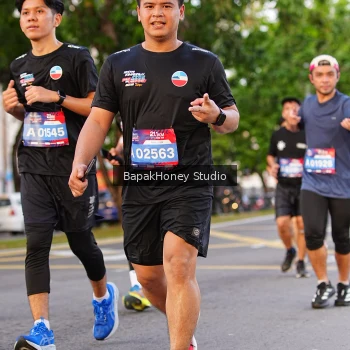 Runner Photo 3910705
