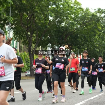 Runner Photo 3910796