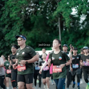 Runner Photo 3910885