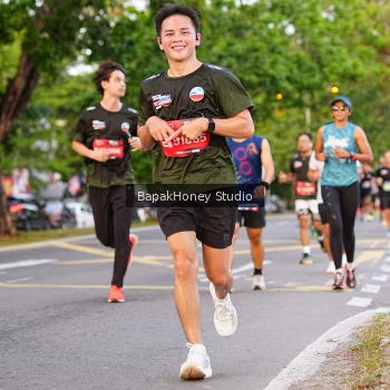 Runner Photo 3910988