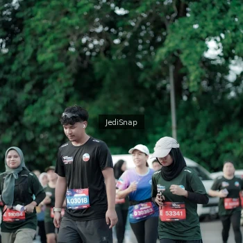 Runner Photo 3911033