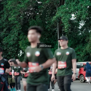 Runner Photo 3911051