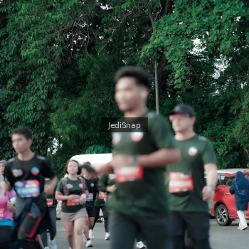 Runner Photo 3911059