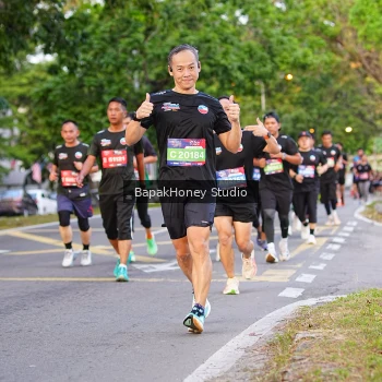 Runner Photo 3911117