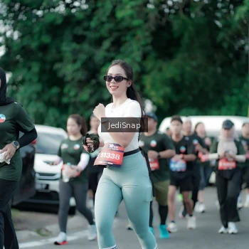 Runner Photo 3911125
