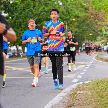 Runner Photo 3911252