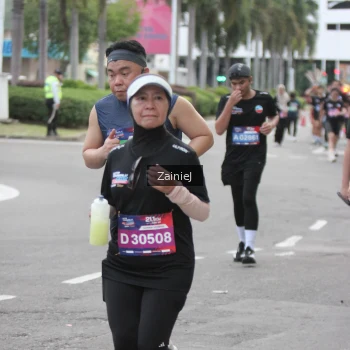 Runner Photo 3911254