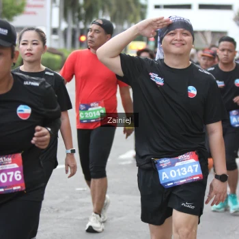Runner Photo 3911255