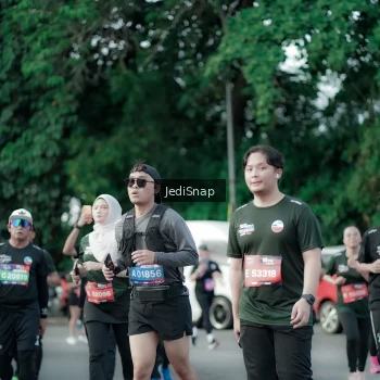 Runner Photo 3911265