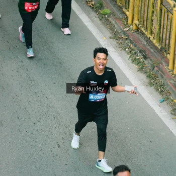 Runner Photo 3911295