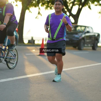 Runner Photo 3911313