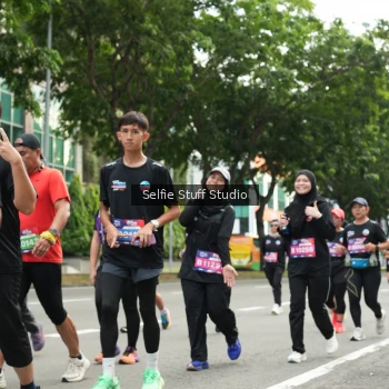Runner Photo 3911333
