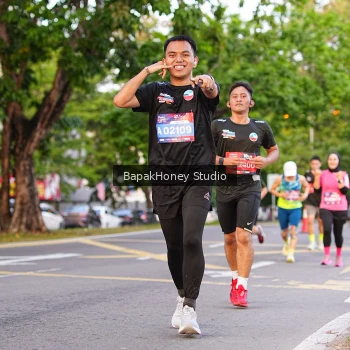 Runner Photo 3911367