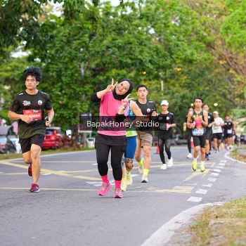 Runner Photo 3911389