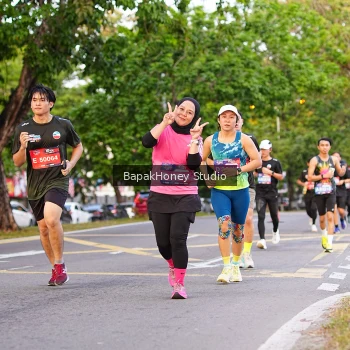Runner Photo 3911405