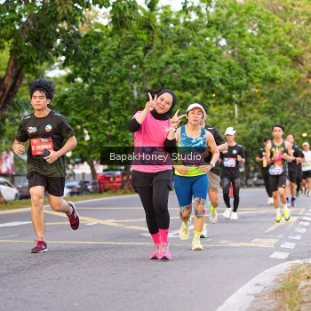 Runner Photo 3911420