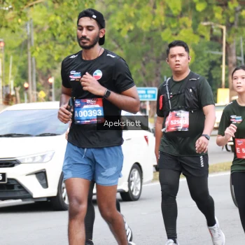 Runner Photo 3911450
