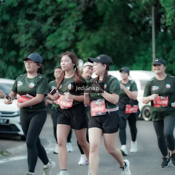Runner Photo 3911458