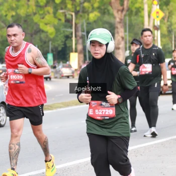 Runner Photo 3911472