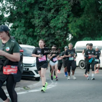 Runner Photo 3911480