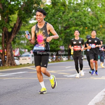 Runner Photo 3911526