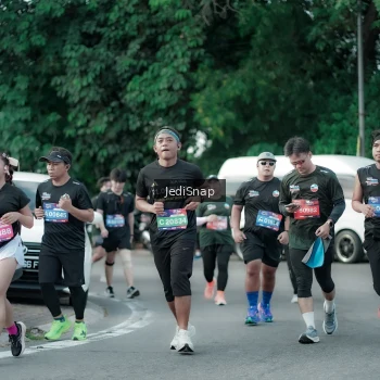 Runner Photo 3911546