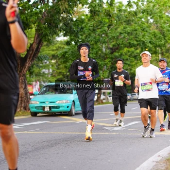 Runner Photo 3911564