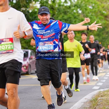 Runner Photo 3911638