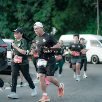 Runner Photo 3911660