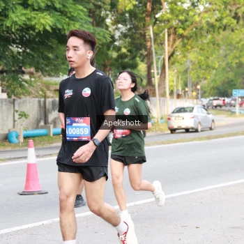 Runner Photo 3911668