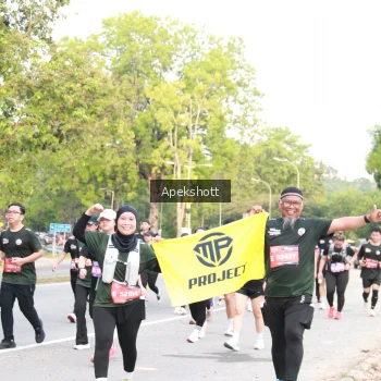 Runner Photo 3911671