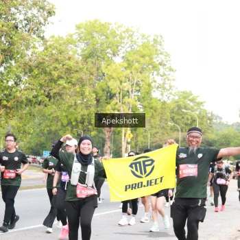 Runner Photo 3911715