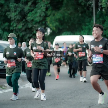 Runner Photo 3911730